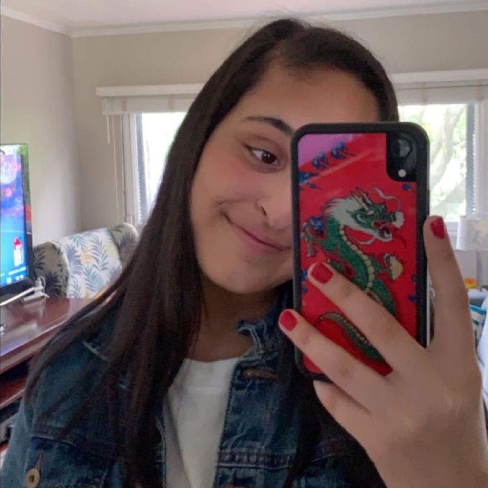 Meet your Posher, Huda